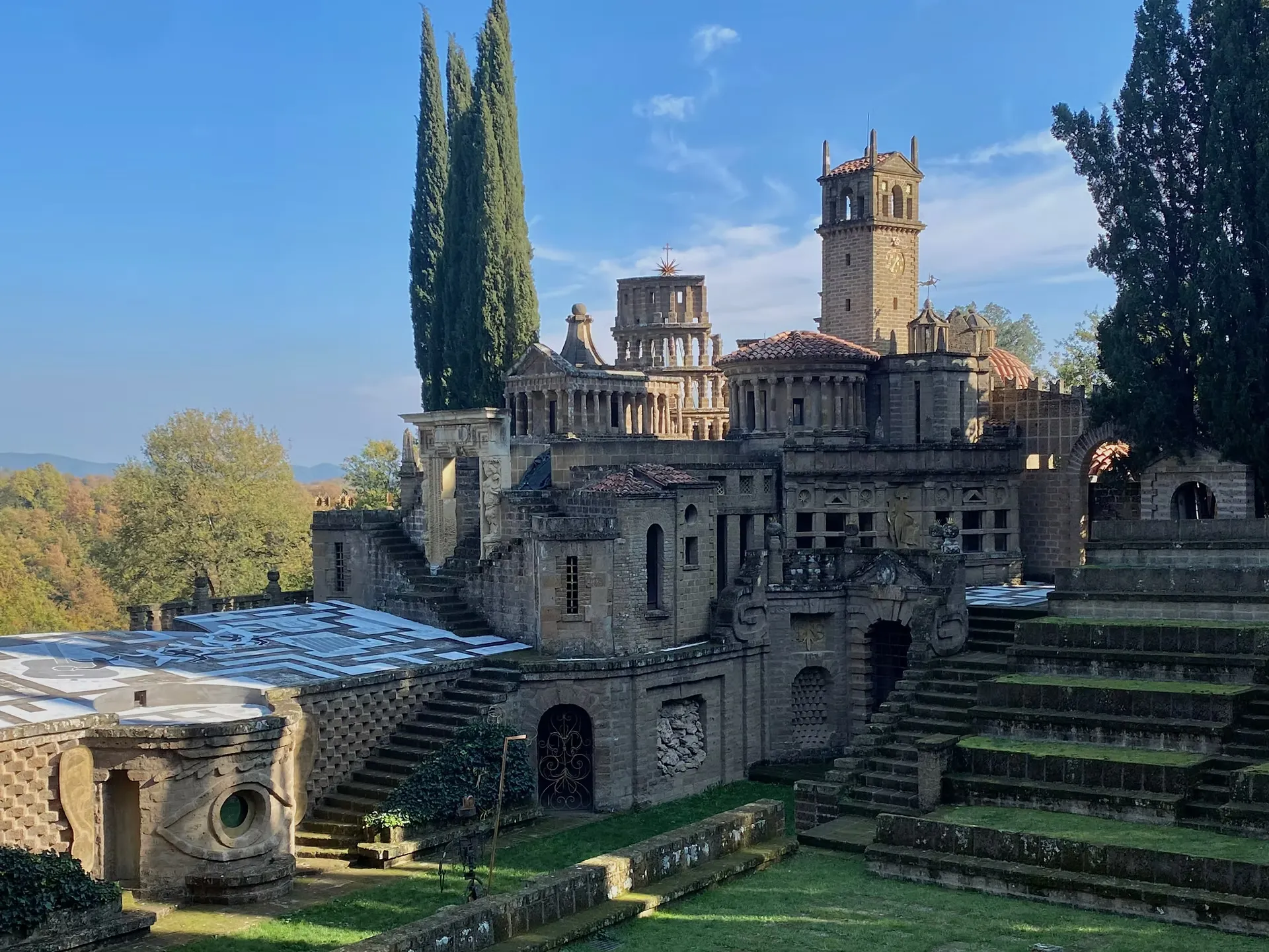 Absurd Rules, Deceitful Perspectives: a Visit to Tomaso Buzzi's La Scarzuola